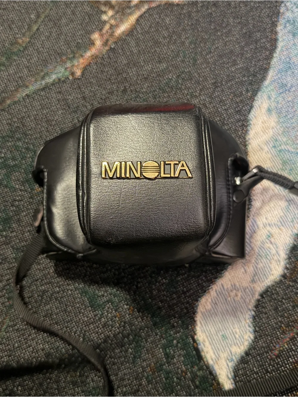 Minolta 570 camera